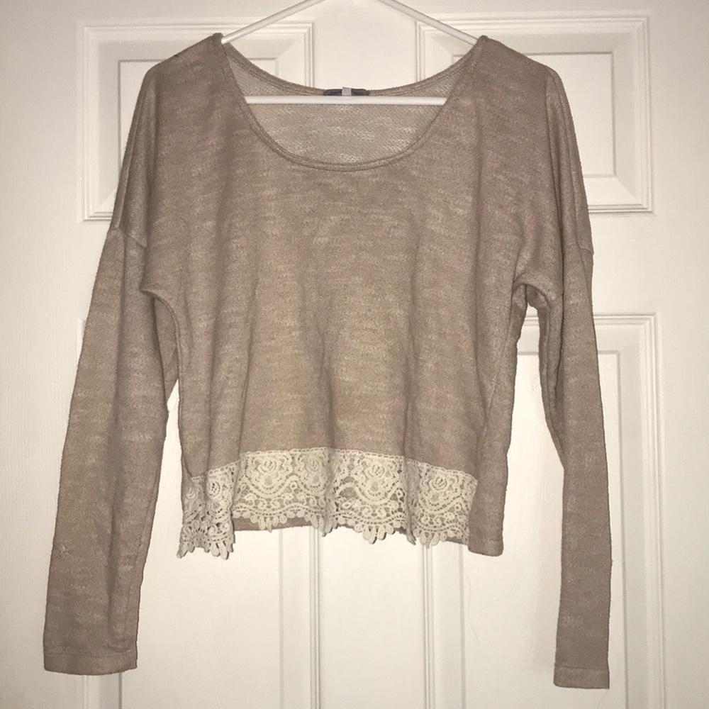 Charlotte Russe cropped sweater w/ lace trim (XL)